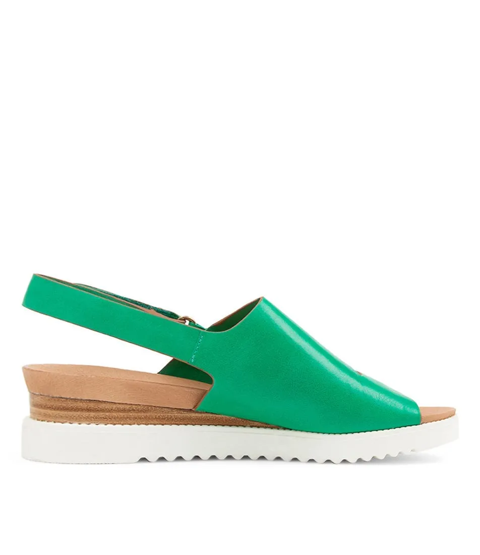 DJANGO & JULIETTE Allisery Spearmint Leather Sandals Ws