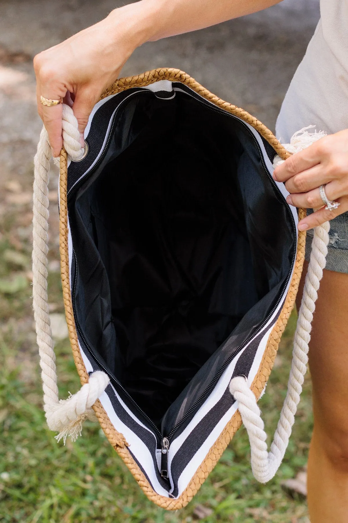 Feel The Breeze Striped Tote- Black & Ivory