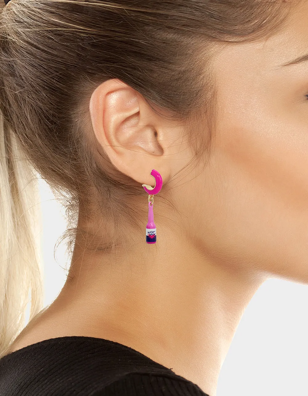 HOLA TO LOVE MISMATCH BOOT EARRINGS PINK