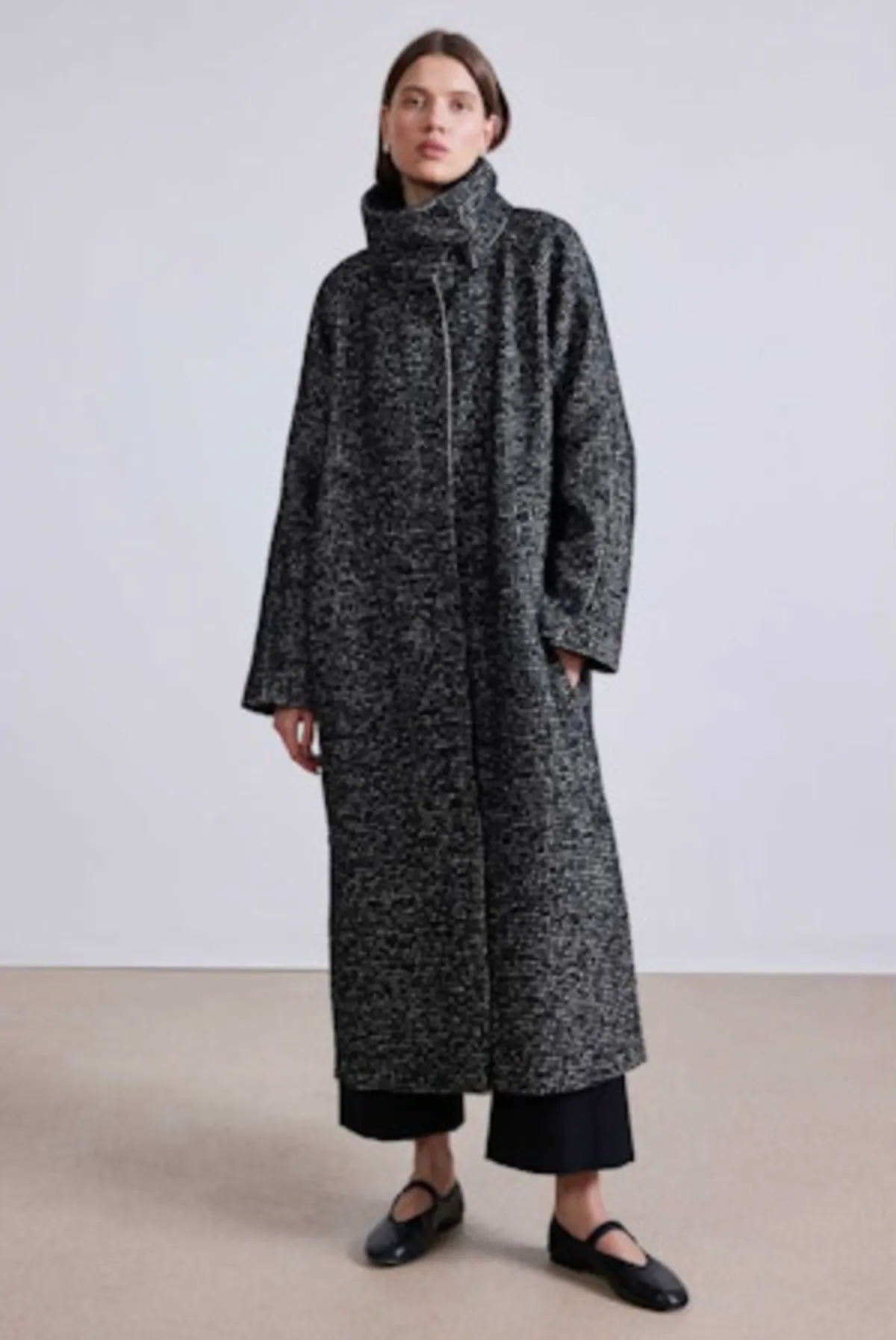 Isodora Long Coat - black