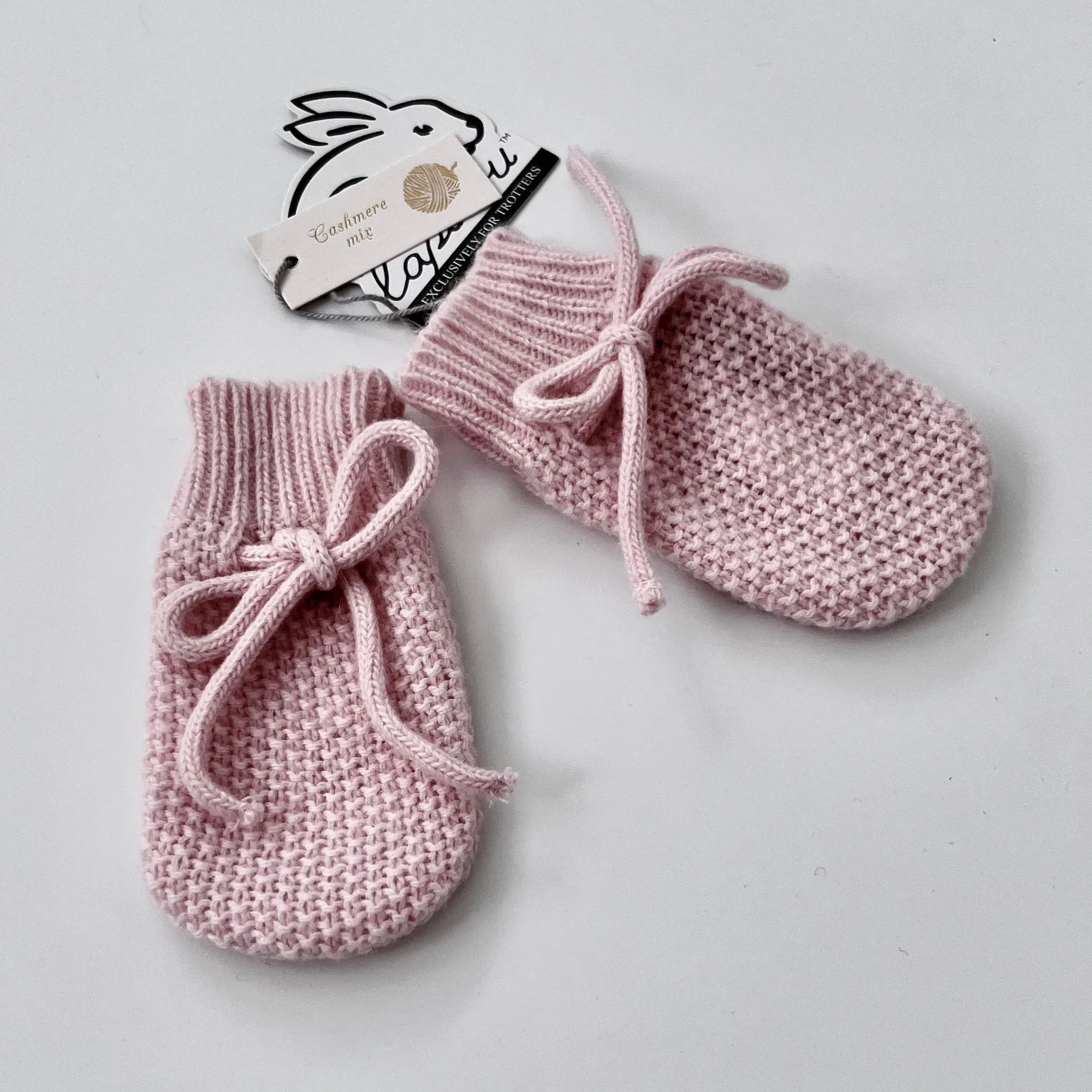 Lapinou Pink Mittens: One Size (Brand New)