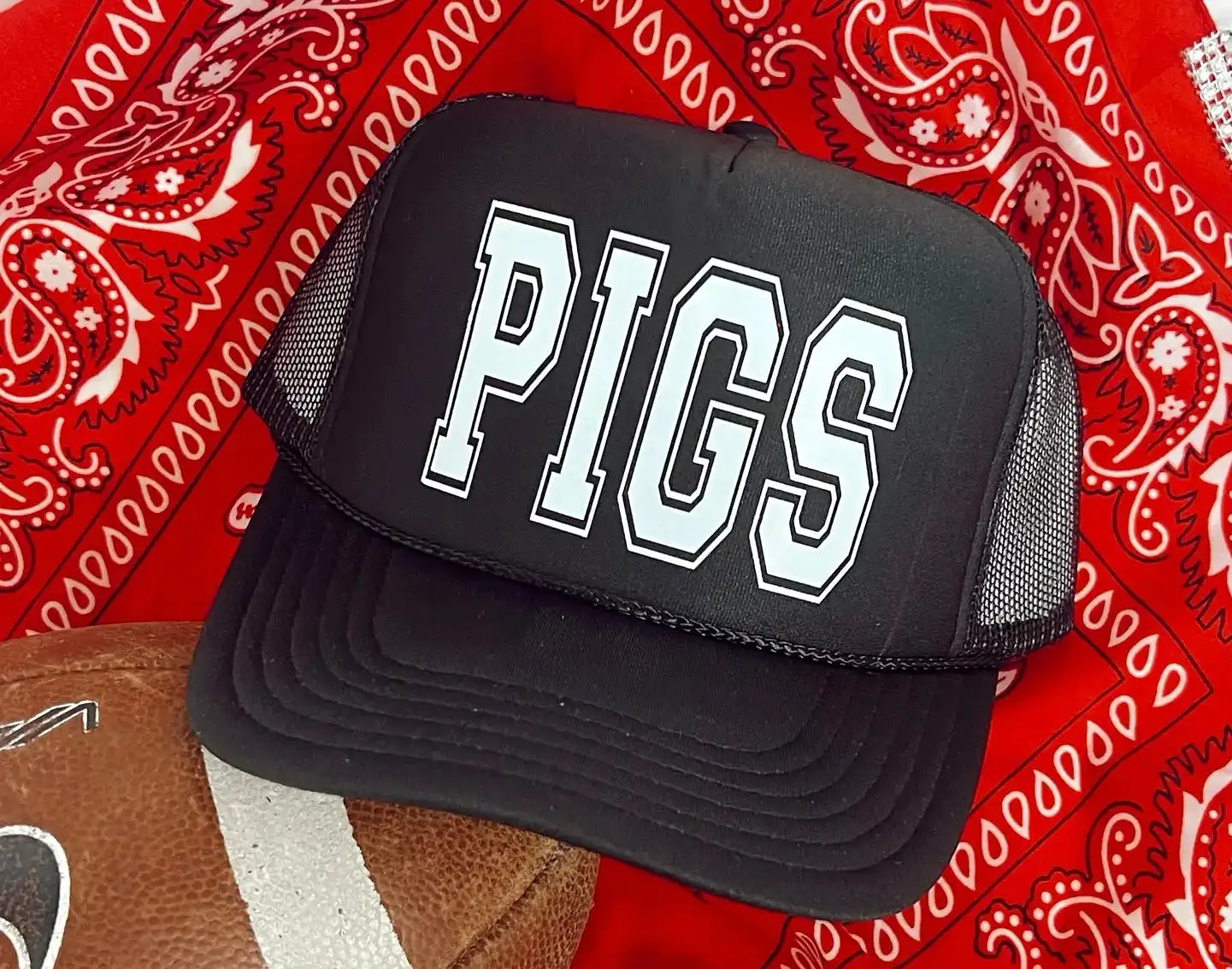 Pigs Trucker Hat | Razorback Hat