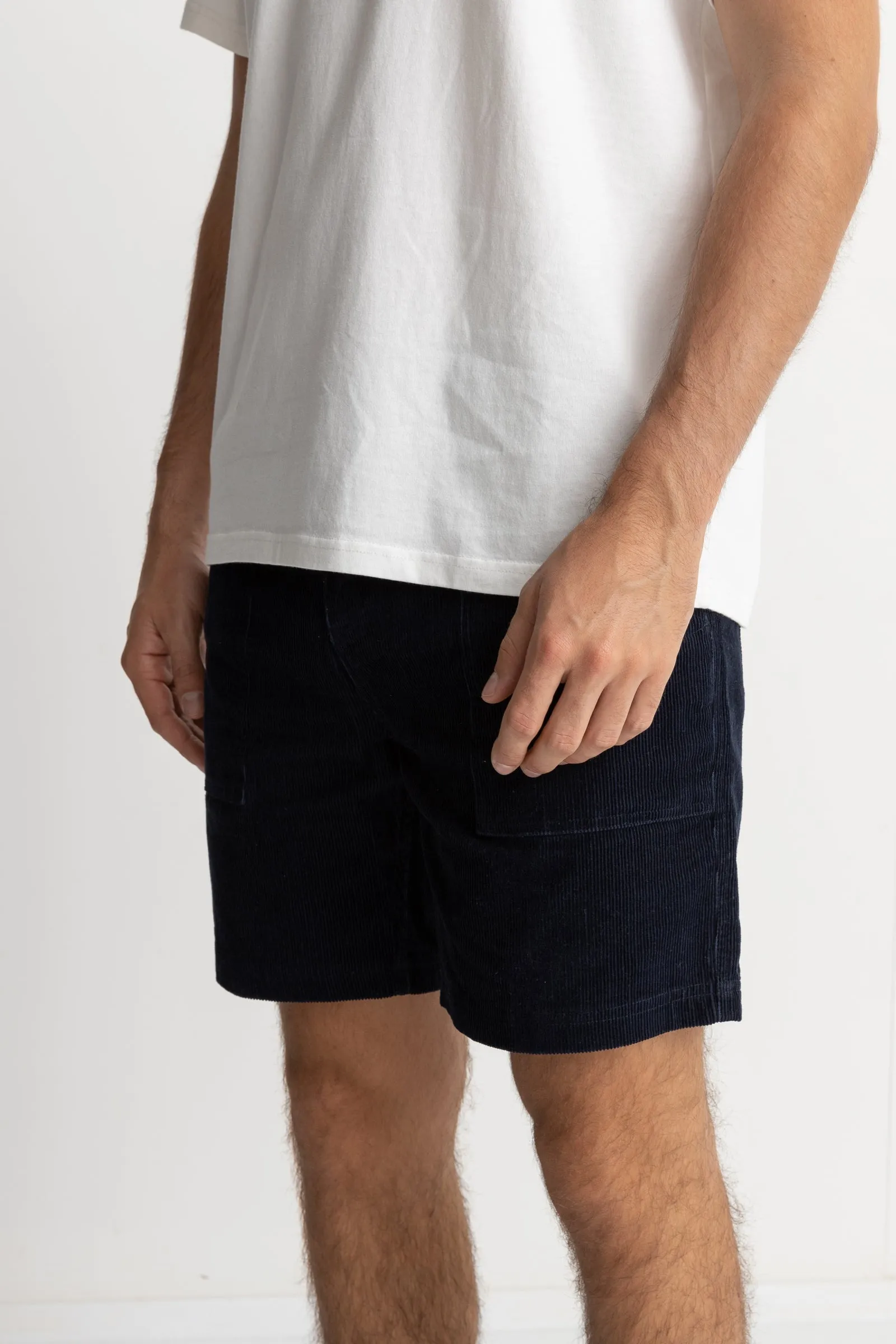 Worn Path Cord Short Dark Navy